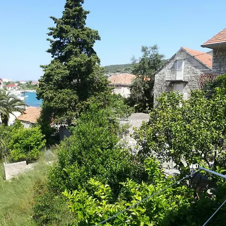 Veli Apartament *