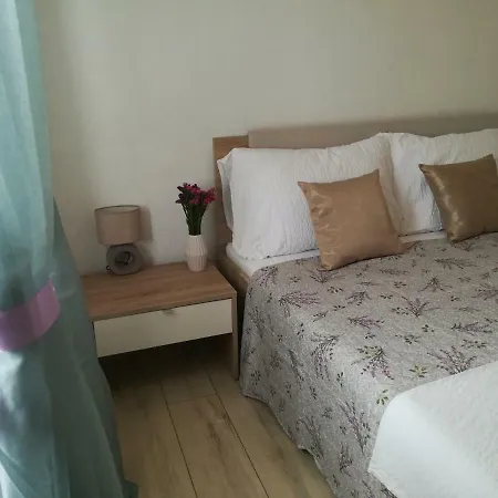 Veli Apartament *
